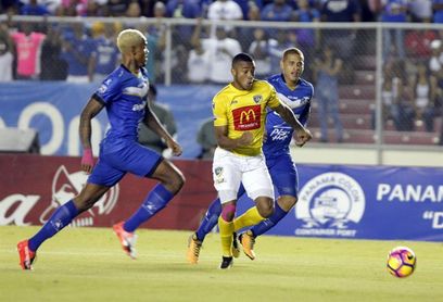 Alianza y San Francisco aumentan la presión para cazar al líder del fútbol en Panamá, el Árabe Unido Alianza y San Francisco aumentan la presión para cazar al líder del fútbol en Panamá, el Árabe Unido