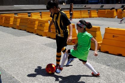 La Unesco lanza un estudio para promover el fútbol femenino La Unesco lanza un estudio para promover el fútbol femenino