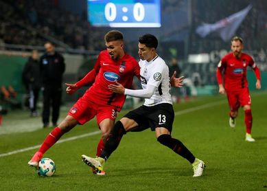 Salcedo y Araujo fueron operados y esperan llegar a Rusia sin problemas Salcedo y Araujo fueron operados y esperan llegar a Rusia sin problemas