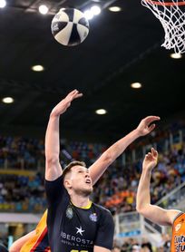 Ponitka dice que los jugadores saben que pueden ganar al Unicaja Ponitka dice que los jugadores saben que pueden ganar al Unicaja