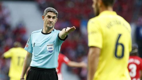 Undiano, favorito para la final de Copa Sevilla-Barça Undiano, favorito para la final de Copa Sevilla-Barça