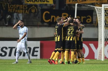 3-1. Peñarol sella su primera victoria en la Libertadores a costa del Tucumán 3-1. Peñarol sella su primera victoria en la Libertadores a costa del Tucumán
