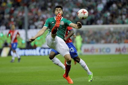 El defensa Néstor Araujo promete que se recuperará y regresará mejor El defensa Néstor Araujo promete que se recuperará y regresará mejor