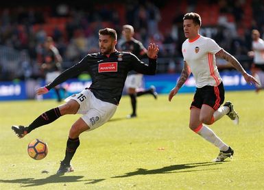 El Valencia a confirmar el cuarto puesto ante un Espanyol que debe mejorar El Valencia a confirmar el cuarto puesto ante un Espanyol que debe mejorar