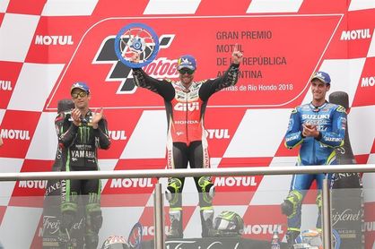Crutchlow vence y Márquez es penalizado en Argentina Crutchlow vence y Márquez es penalizado en Argentina