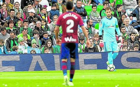 Dani Giménez jugó el pasado sábado su primer partido como titular en LaLiga de la temporada. Dani Giménez jugó el pasado sábado su primer partido como titular en LaLiga de la temporada.