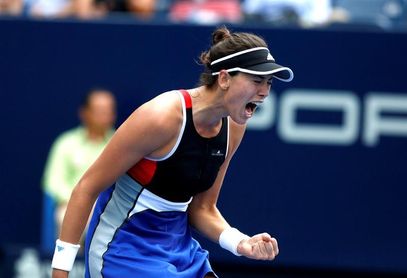 Muguruza vence a la rumana Bogdan y disputará la final en Monterrey Muguruza vence a la rumana Bogdan y disputará la final en Monterrey