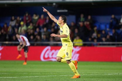 Décimo gol del colombiano Carlos Bacca Décimo gol del colombiano Carlos Bacca