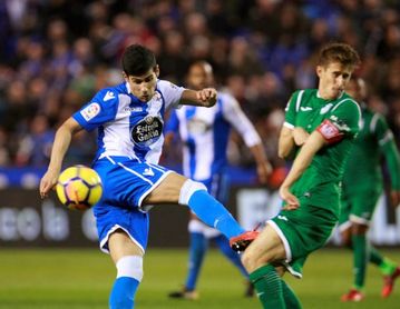 Juanfran: "La racha del Levante nos lleva contra las cuerdas" Juanfran: "La racha del Levante nos lleva contra las cuerdas"
