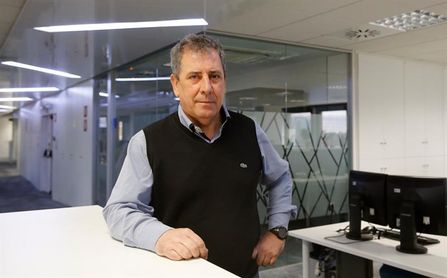 Ramón Cid puso su cargo a disposición de la Junta, que lo ratificó Ramón Cid puso su cargo a disposición de la Junta, que lo ratificó
