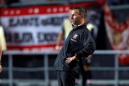 Estudiantes pierde ante Chacarita en una fecha en la que el líder Boca cayó Estudiantes pierde ante Chacarita en una fecha en la que el líder Boca cayó