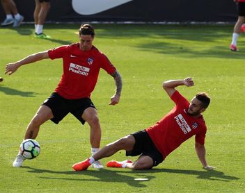 Koke: "Es una pena que Torres no pueda acabar su carrera en el Atlético" Koke: "Es una pena que Torres no pueda acabar su carrera en el Atlético"