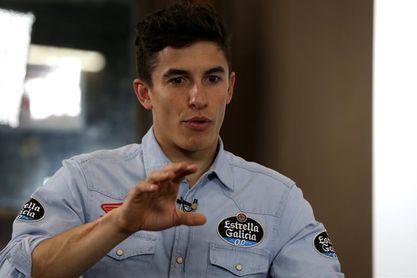 Marc Márquez dice que Rossi "es uno más" en pista y que seguirá "al límite" Marc Márquez dice que Rossi "es uno más" en pista y que seguirá "al límite"