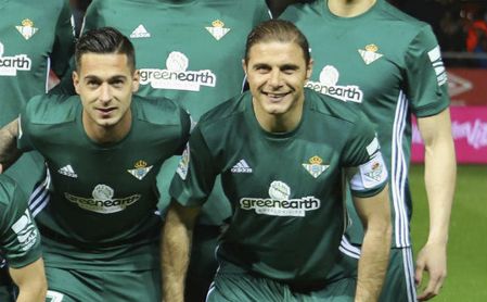 Joaquín, el hombre de los récords en el Betis Joaquín, el hombre de los récords en el Betis