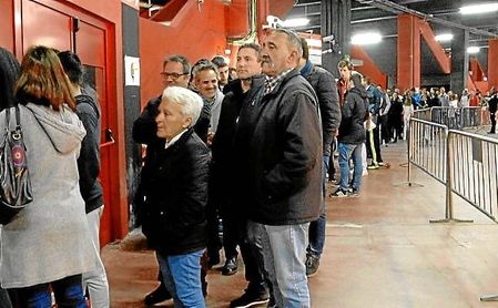 El Sevilla vende todas sus entradas para la final El Sevilla vende todas sus entradas para la final