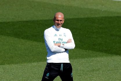 Zidane responde a las críticas por arbitrajes: "Merecemos estar en la final" Zidane responde a las críticas por arbitrajes: "Merecemos estar en la final"