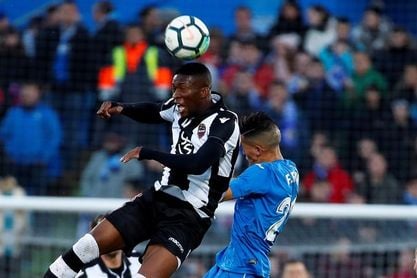 El Levante anuncia las renovaciones de Morales y el colombiano Lerma El Levante anuncia las renovaciones de Morales y el colombiano Lerma