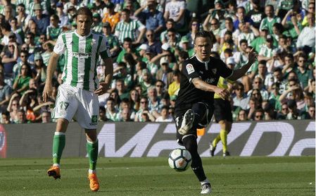 Roque Mesa: "Ojalá pueda seguir en el Sevilla" Roque Mesa: "Ojalá pueda seguir en el Sevilla"