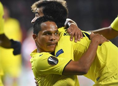 Bacca asegura que el Villarreal negocia con el Milan y que se quiere quedar Bacca asegura que el Villarreal negocia con el Milan y que se quiere quedar