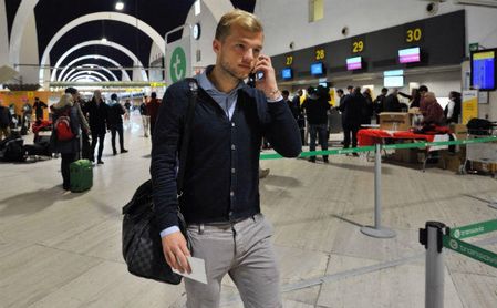 Geis tampoco tiene sitio en el Schalke Geis tampoco tiene sitio en el Schalke