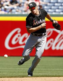 1-5. Smith y Dietrich se combinan en la victoria de los Marlins 1-5. Smith y Dietrich se combinan en la victoria de los Marlins