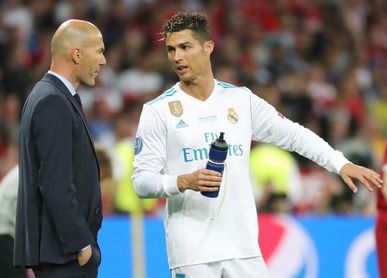 Zidane, leyenda: primer entrenador que logra tres títulos seguidos Zidane, leyenda: primer entrenador que logra tres títulos seguidos