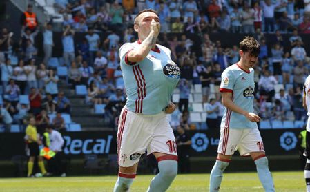 Aspas celebra un tanto. Aspas celebra un tanto.