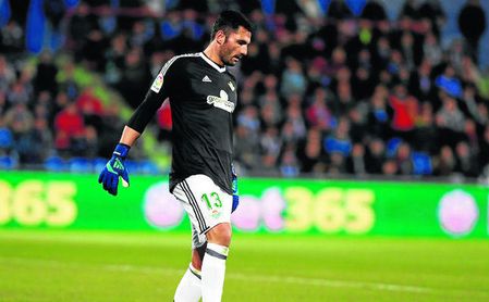 Adán tiene "muy avanzada" la salida del Betis. Adán tiene "muy avanzada" la salida del Betis.