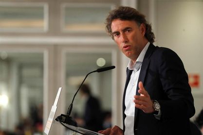 El Ayuntamiento escucha este jueves el plan del torneo de tenis para seguir El Ayuntamiento escucha este jueves el plan del torneo de tenis para seguir