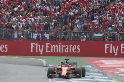 Alonso abandona en la última vuelta; Sainz, duodécimo Alonso abandona en la última vuelta; Sainz, duodécimo