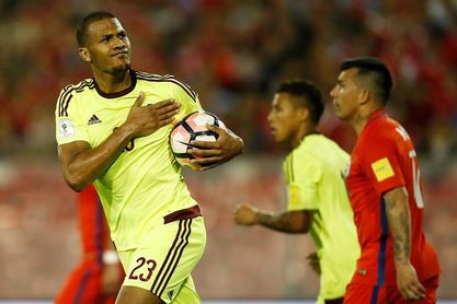 El venezolano Salomón Rondón ficha por el Newcastle de Benítez El venezolano Salomón Rondón ficha por el Newcastle de Benítez