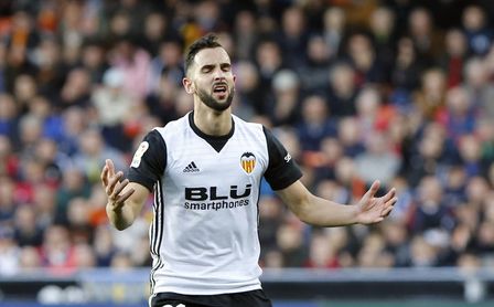 Montoya, jugador del Valencia, dispone de ofertas de la Premier League. Montoya, jugador del Valencia, dispone de ofertas de la Premier League.