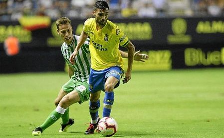 Canales brilló por su juego y por su doblete Canales brilló por su juego y por su doblete