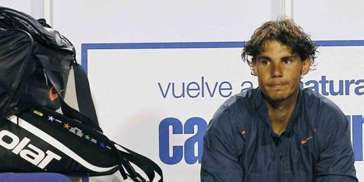 Rafa Nadal se muestra abatido tras perder la final ante Zeballos. Rafa Nadal se muestra abatido tras perder la final ante Zeballos.