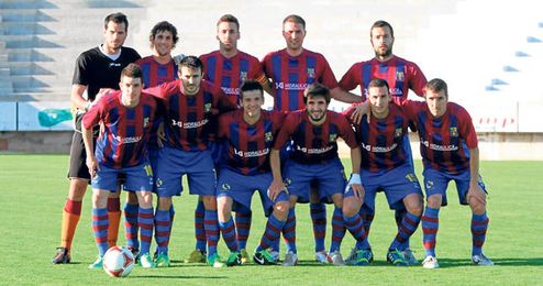 El Poblense fue entrenado por Serra Ferrer, natural de Sa Pobla. El Poblense fue entrenado por Serra Ferrer, natural de Sa Pobla.
