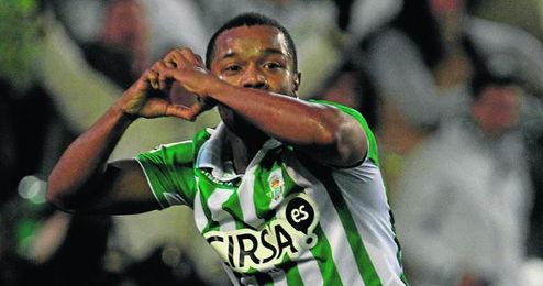 Dorlan Pabón celebra uno de sus ocho goles con la camiseta del Betis. Dorlan Pabón celebra uno de sus ocho goles con la camiseta del Betis.