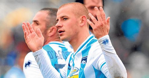 Vladimir Weiss abandonará el Pescara tras el descenso a la Serie B. Vladimir Weiss abandonará el Pescara tras el descenso a la Serie B.