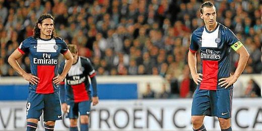 Cavani e Ibrahimovic, durante un encuentro de esta temporada. Cavani e Ibrahimovic, durante un encuentro de esta temporada.