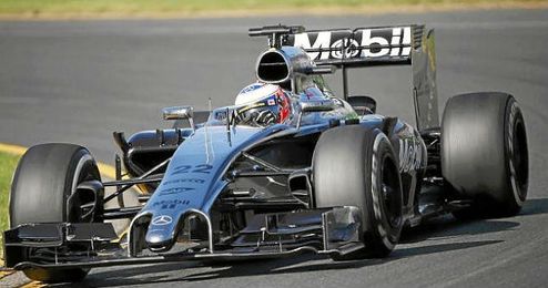 Jason Button en los entrenamientos de Melbourne Jason Button en los entrenamientos de Melbourne