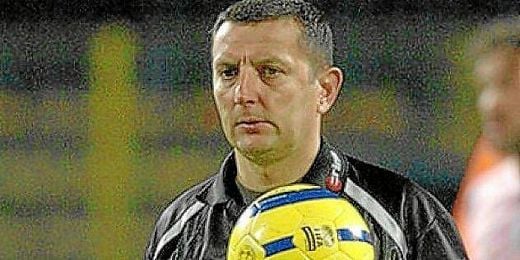 Zeljko Siric exigió 95.000 euros a un club para no pitar en su contra. Zeljko Siric exigió 95.000 euros a un club para no pitar en su contra.