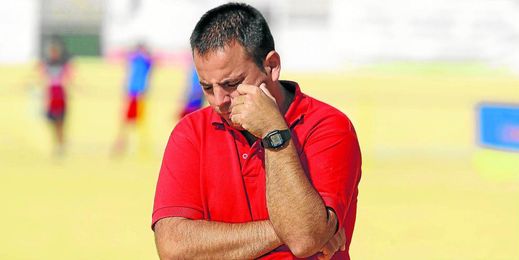 Luque afirma que "hay que salir a por todas". Luque afirma que "hay que salir a por todas".