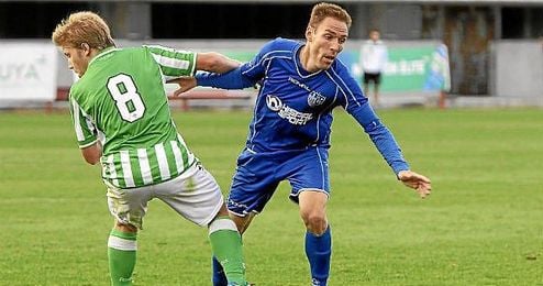 Betis B y Alcalá, en un partido de esta temporada, se enfrentarán a UCAM Murcia y Arandina respectivamente. Betis B y Alcalá, en un partido de esta temporada, se enfrentarán a UCAM Murcia y Arandina respectivamente.