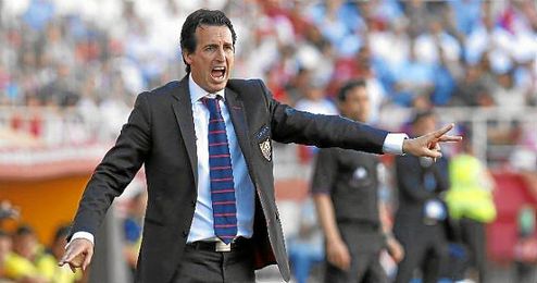 Unai Emery durante un partido en el Sánchez Pizjuán. Unai Emery durante un partido en el Sánchez Pizjuán.