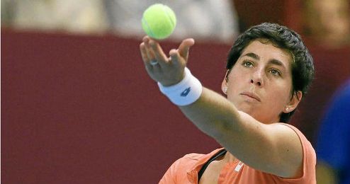 Carla Suárez realiza un saque en esta temporada Carla Suárez realiza un saque en esta temporada