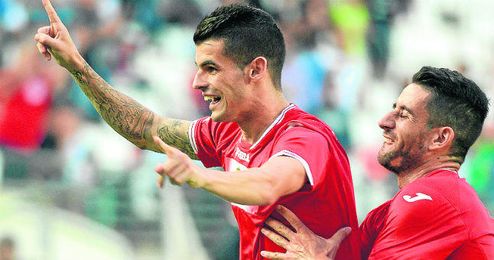 Álex Martínez celebrando un gol con el Murcia. Álex Martínez celebrando un gol con el Murcia.