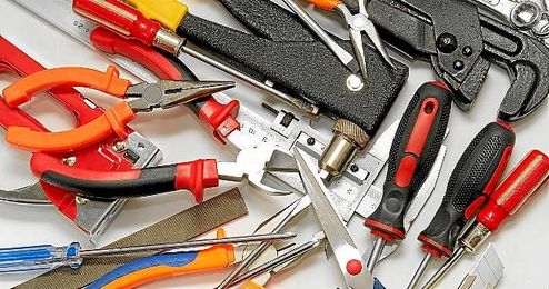 El bricolaje y la ferretería crece un 5% en España. El bricolaje y la ferretería crece un 5% en España.