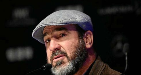 Cantona no cree en Mourinho incluso antes de que firme. Cantona no cree en Mourinho incluso antes de que firme.