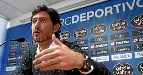 Víctor cogió al equipo la temporada 2014-15 cuando quedaban ocho jornadas para la conclusión del campeonato. Víctor cogió al equipo la temporada 2014-15 cuando quedaban ocho jornadas para la conclusión del campeonato.