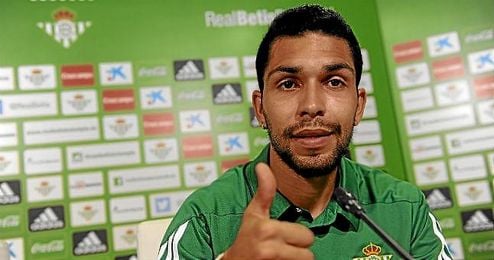Petros, con ganas de regresar al Betis. Petros, con ganas de regresar al Betis.