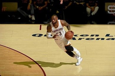 LeBron James volvió a estar imparable y repitió una aportación de 41 puntos. LeBron James volvió a estar imparable y repitió una aportación de 41 puntos.